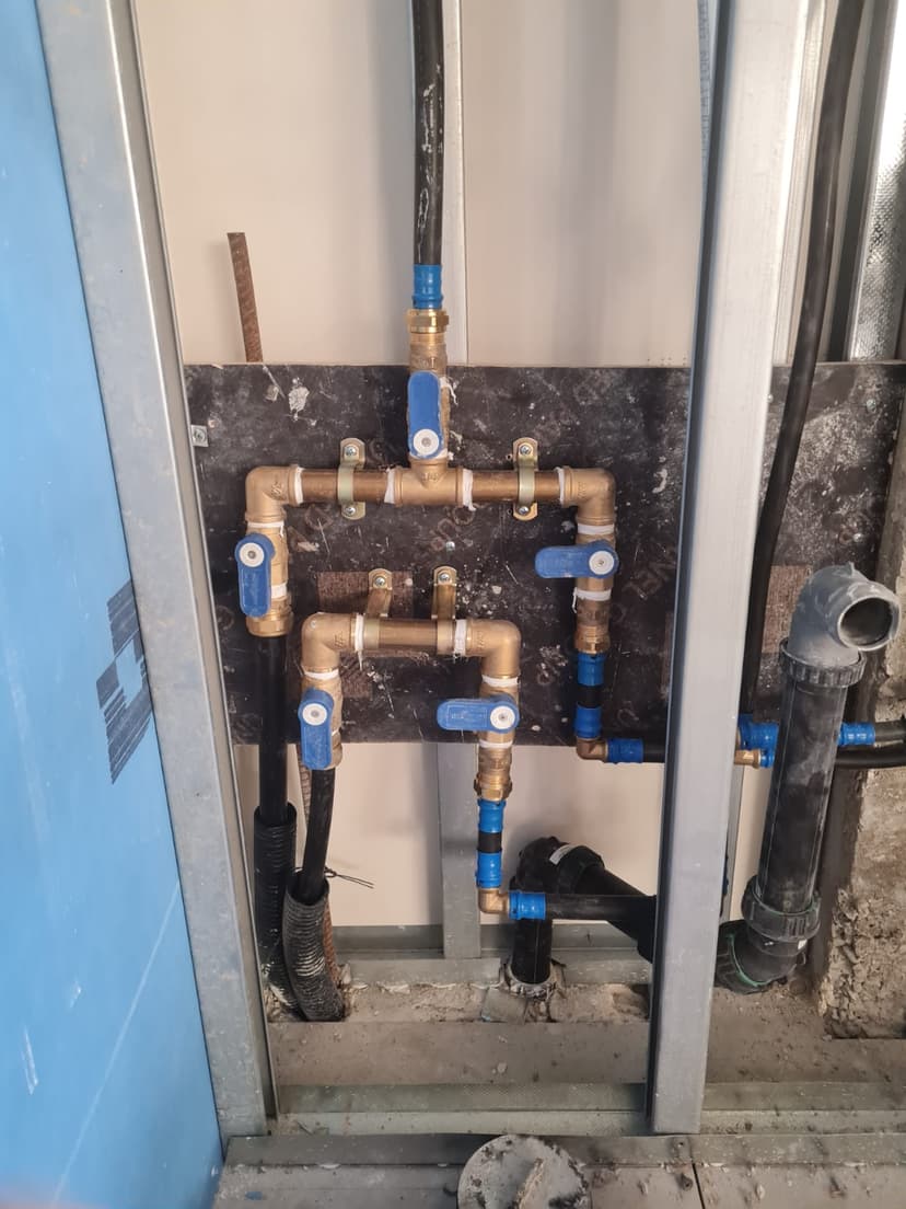 פרויקט אינסטלציה מס' 30 - עבודה שהושלמה